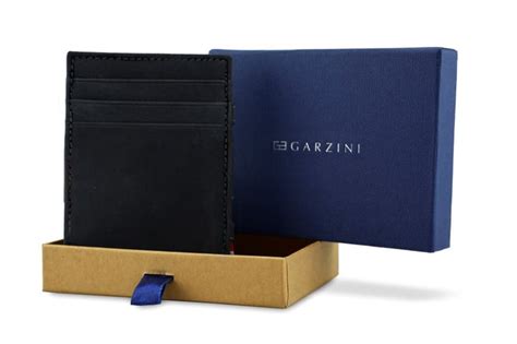 Garzini essenziale magic wallet infographics